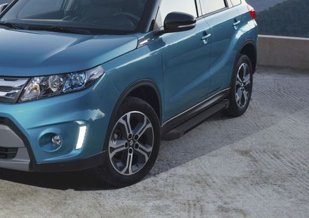 Bočni pragovi/stepenice Suzuki Vitara 2015-up Black 173cm